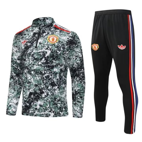 Manchester United Pinyin Green 1:1 Quality Training Jersey 24/25