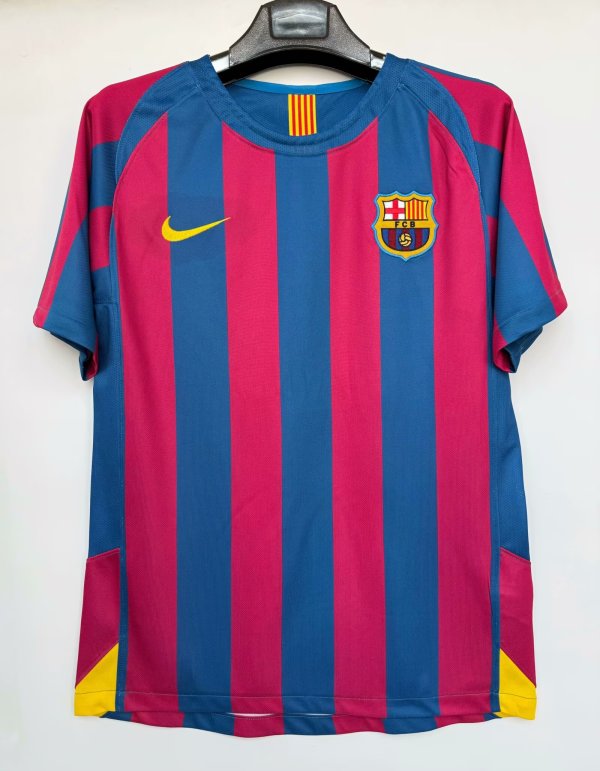 Barcelona Home Fans Retro 1:1 Quality Soccer Jersey 2005/2006