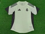 Real Madrid Training clothes Player 1:1 Quality Soccer Jersey 25/26