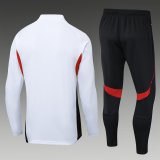 Bayern Munich Training White  1:1 Quality Training Jersey 25/26