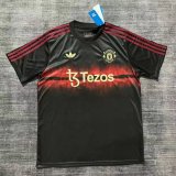 Manchester United  Black Classic Style Fans 1:1 Quality Soccer Jersey 25/26
