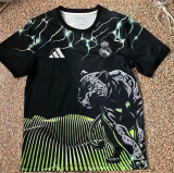 Real Madrid  Fans Panther Green Edition 1:1 Quality Soccer Jersey 24/25（荧光绿）
