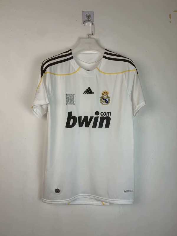 Real Madrid Home Fans 1:1 Quality Retro Soccer Jersey 2019/2020