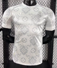 Real Madrid Special Edition  Player 1:1 Quality Soccer Jersey 25/26
