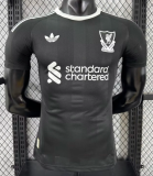 Liverpool Goalkeeper Player 1:1 Quality Soccer Jersey 25/26