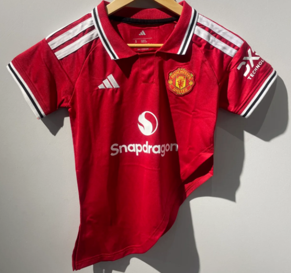 Manchester United Home Women Left Diagonal Fans 1:1 Quality Soccer Jersey 26/27