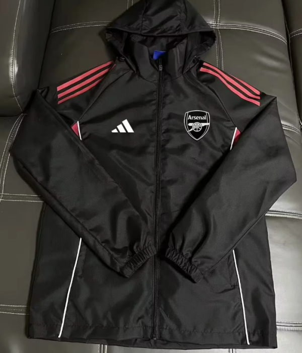 Arsenal Hooded Windbreaker 26/27
