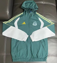 Newcastle Hooded Windbreaker 26/27