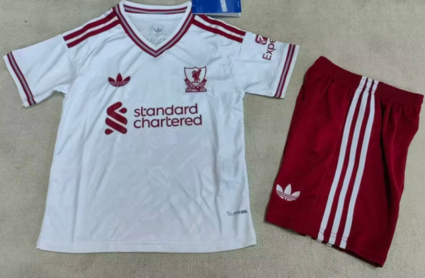 Liverpool Away Kids 1:1 Soccer Jersey 26/27