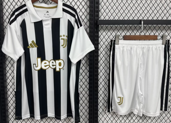 Juventus Home Adult Set 1:1 Quality Soccer Jersey 26/27
