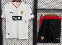Valencia Home Adult Set 1:1 Quality Soccer Jersey 26/27 Valencia Home Adult Set 1:1 Quality Soccer Jersey 26/27