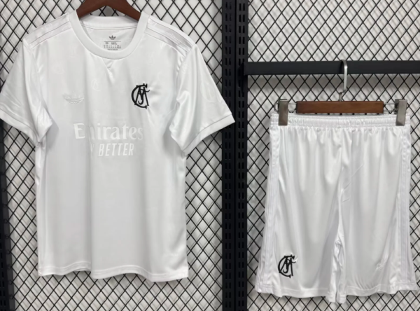 Real Madrid Special Edition Kids 1:1 Quality Soccer Jersey 26/27