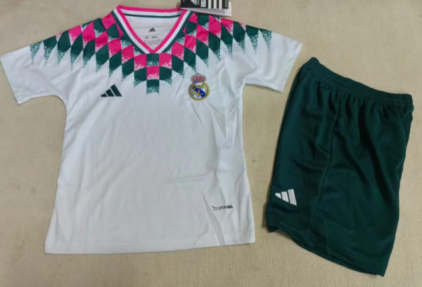 Real Madrid Retro Style Kids 1:1 Quality Soccer Jersey 26/27