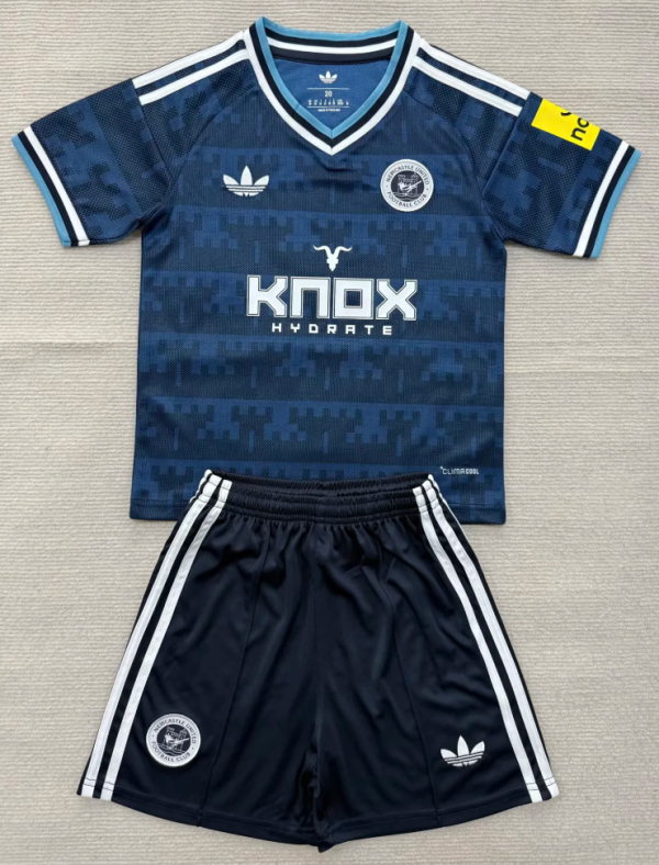 Newcastle Away Adult Set 1:1 Quality Soccer Jersey 26/27