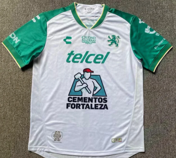 Leon Away Fans 1:1 Quality Soccer Jersey 26/27