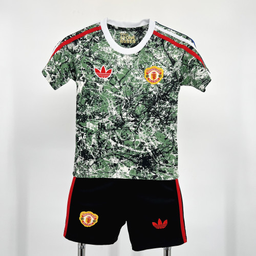 2024-25 Manchester United green special edition kid kit