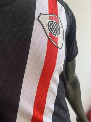 River plate 2023-24 black special player version (The player version is more slim fit, it is recommended to buy one size larger)