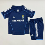 2005-06 Real Madrid  away retro kid kit