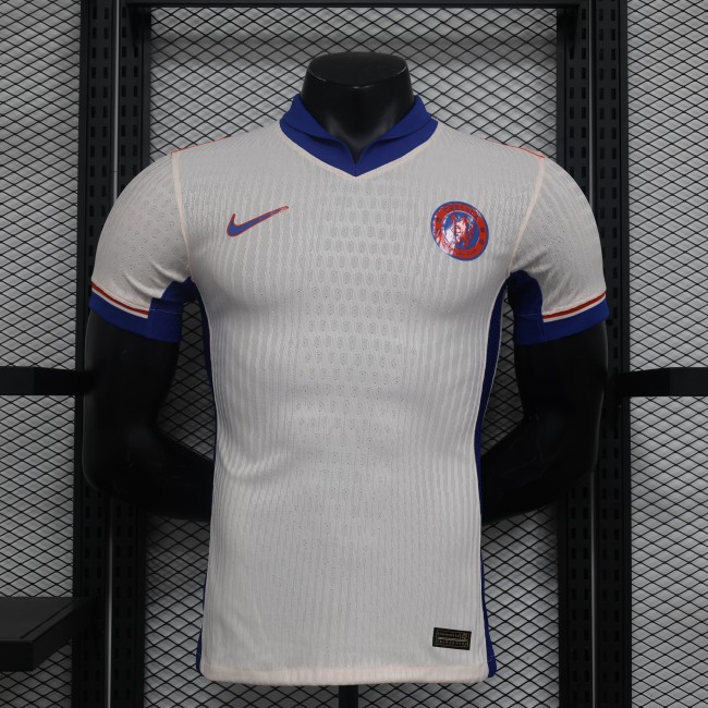 2024-25 Chelsea white player version jersey(The player version is more slim fit, it is recommended to buy one size larger)