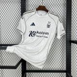 ２０25-26 Nottingham Forest away soccer jersey