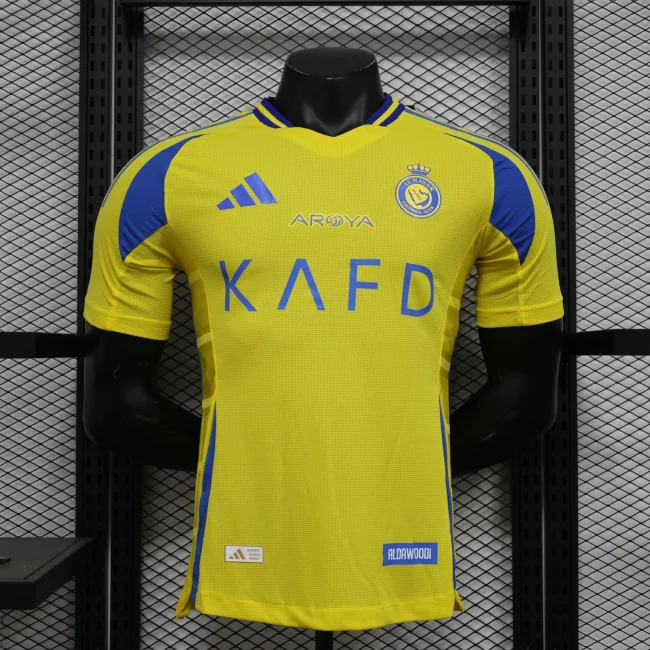 Al-Nassr 2024-25 home player version(The player version is more slim fit, it is recommended to buy one size larger)