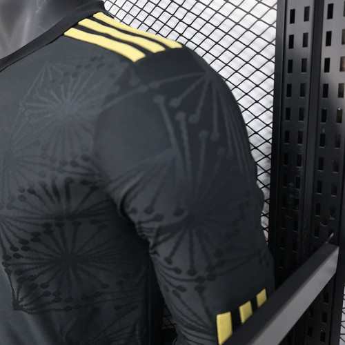 2025-26 Mexico black champion player version long sleeve jersey   (The player version is more slim fit, it is recommended to buy one size larger)