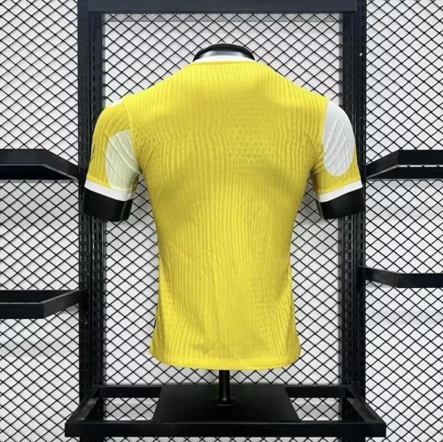 2024 Brazil Yellow Special Player Version(The player version is more slim fit, it is recommended to buy one size larger)