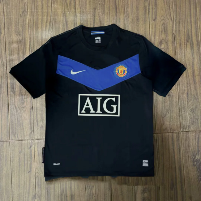 2009-10 Manchester United away retro jersey