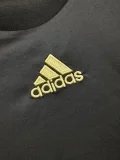 Liverpool 2009-10 away gray black soccer jerseys