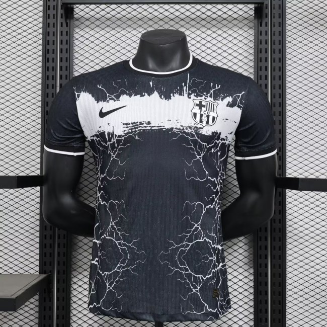 .Barcelona 2024 black white special player version (The player version is more slim fit, it is recommended to buy one size larger)