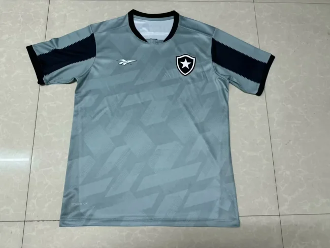 Botafogo's unpopular away goalkeeper jersey