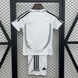 2006-07 Real Madrid home retro kid kit