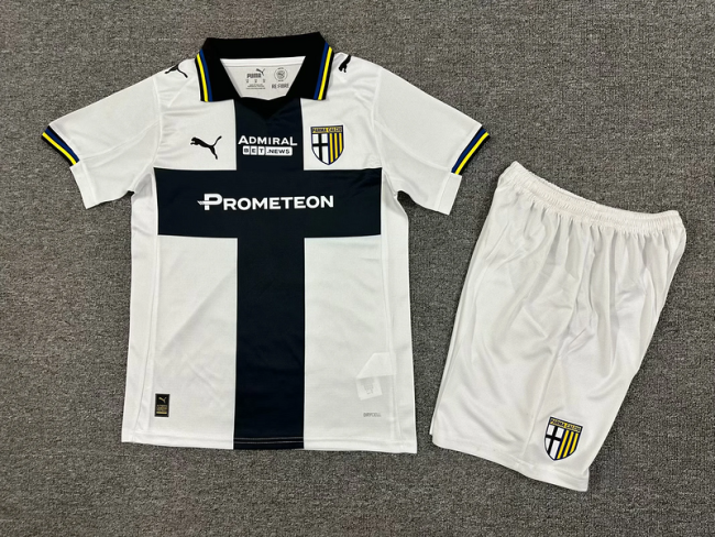 2025-26 Parma Calcio home kid kit