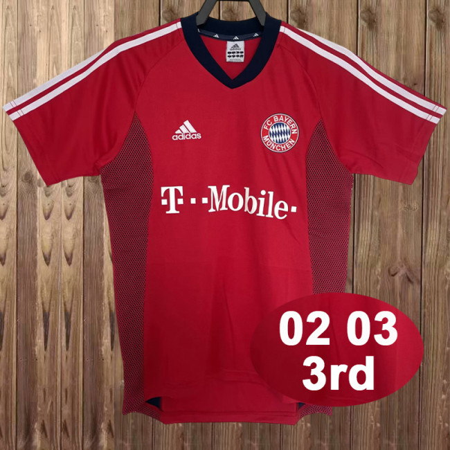 2002-03 Bayern third away retro jersey