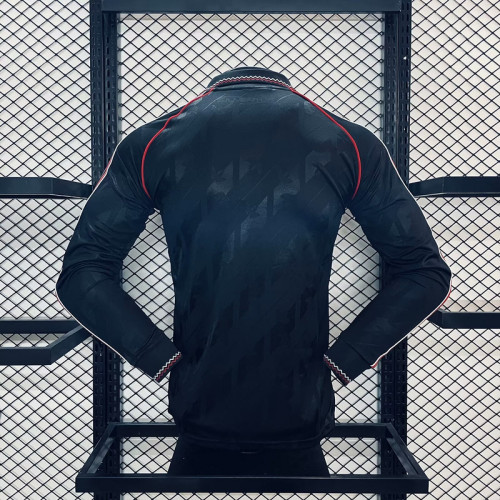 2024-25 Manchester United  Black Model Long Sleeve PLayer Version Jersey (The player version is more slim fit, it is recommended to buy one size larger)