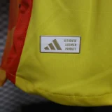 2024 Colombia home player version(The player version is more slim fit, it is recommended to buy one size larger)