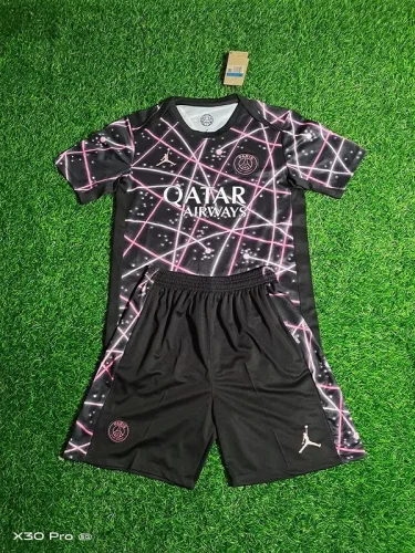 2025-26 paris saint germain black and pink training suit