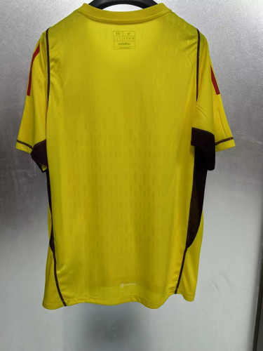 2025-26 Internacional yellow jersey
