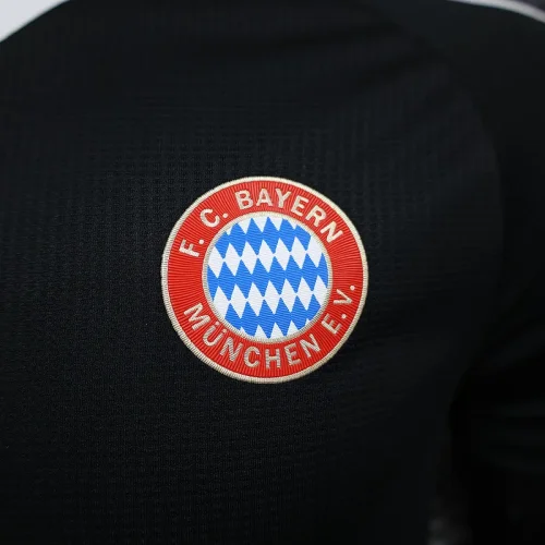 2024-25 Bayern Munich  black goalkeeper player version Jersey(The player version is more slim fit, it is recommended to buy one size larger)