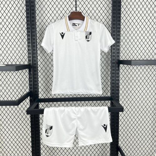 24-25 Vitoria de Guimaraes home kid kit