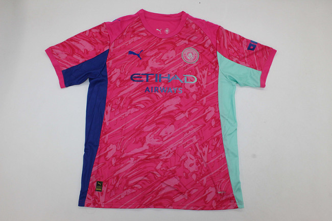 2025-26 Manchester City pink goalkeeper jersey