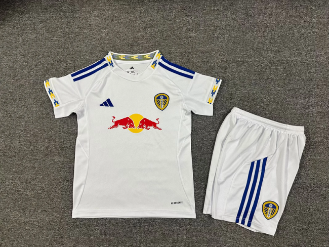 2025-26 Leeds home kid kit