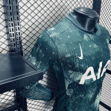 tottenham  Third away green long sleeve player version jersey (The player version is more slim fit, it is recommended to buy one size larger)