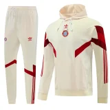 2024-25 Bayern light yellow hoodie suit