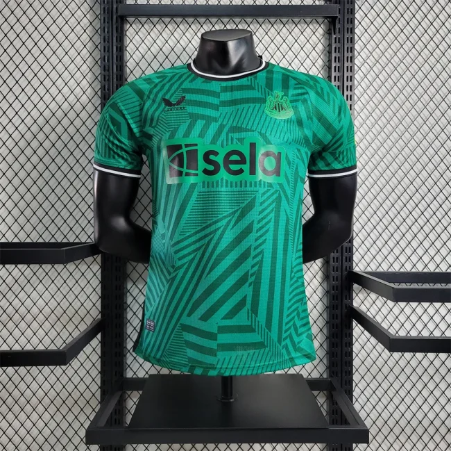 Newcastle 2023-24 away player version soccer jerseys(The player version is more slim fit, it is recommended to buy one size larger)