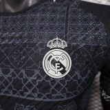 24-25 Real Madrid black special player version jersey(The player version is more slim fit, it is recommended to buy one size larger)