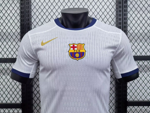 2025-26 Barcelona  white player version jersey (The player version is more slim fit, it is recommended to buy one size larger)