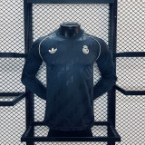 24-25 R Real Madrid  Black  Model Long Sleeve Player version jersey20 (The player version is more slim fit, it is recommended to buy one size larger)