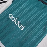 Liverpool 1995-96 away soccer jerseys