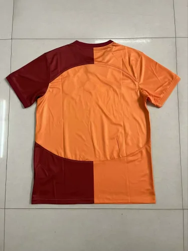 2023-24 Galatasaray S.K. home